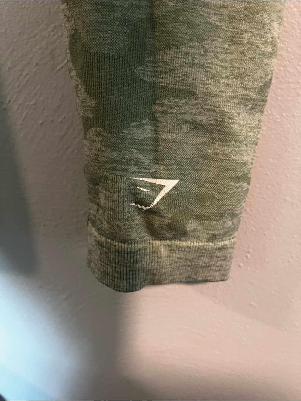 Gymshark  Olive Camo Seamless Leggings - Moss Green - Picture 5 of 5